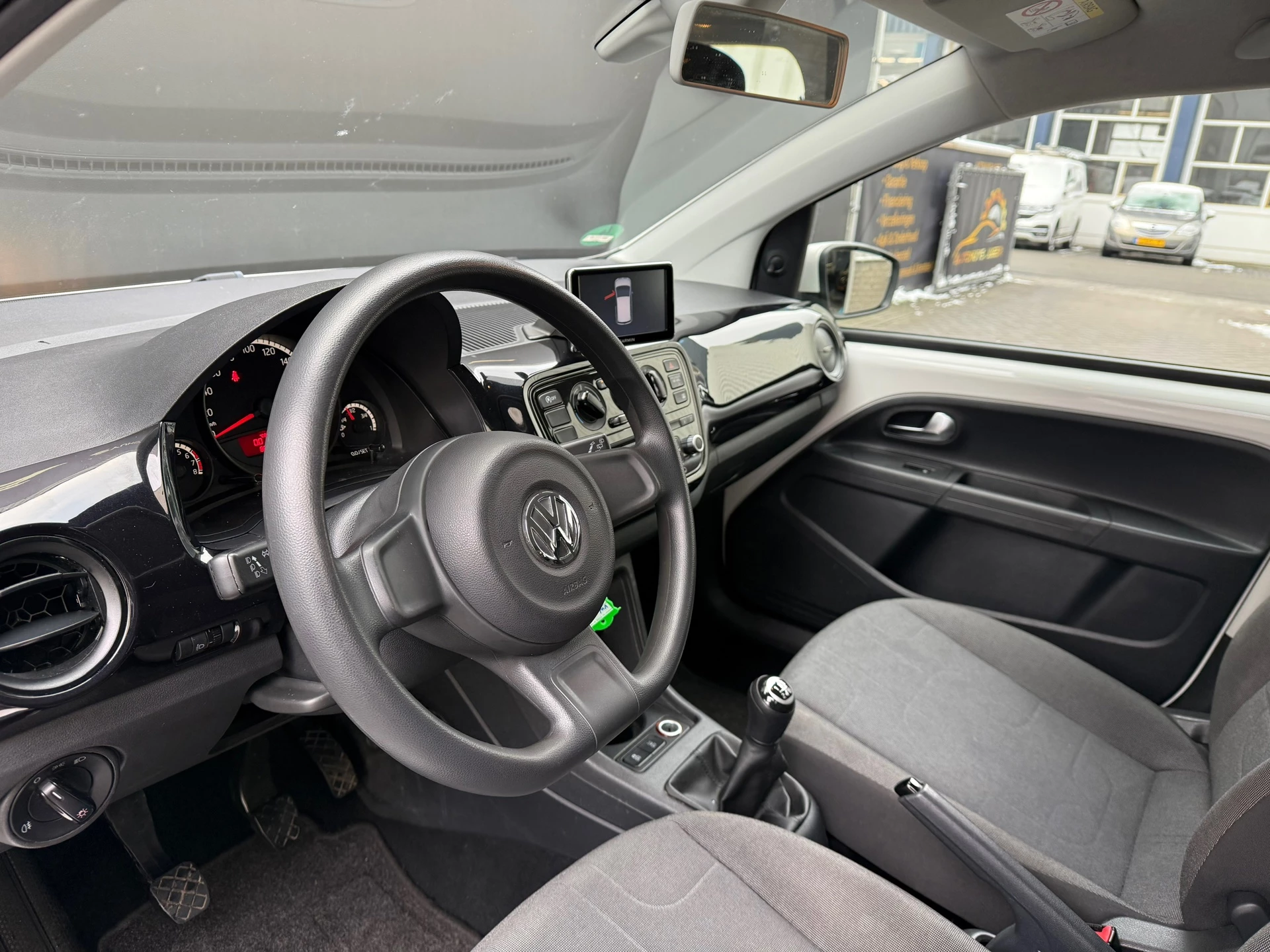 Hoofdafbeelding Volkswagen up!