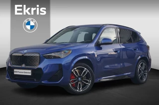 BMW iX1 eDrive20 M Sportpakket Pro 19'' / Panoramadak / Harman Kardon | Ekris Selection