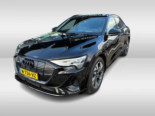 Hoofdafbeelding Audi e-tron Audi e-tron Sportback 50 quattro S edition 71 kWh / SoH 93% / Panoramadak / Camera / Head-up / B&O / 20'' / Luchtvering / Keyless / CarPlay / Matrix LED / Stoelverwarming / DAB / ACC