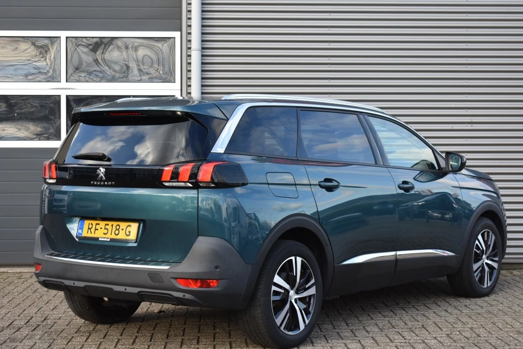 Hoofdafbeelding Peugeot 5008