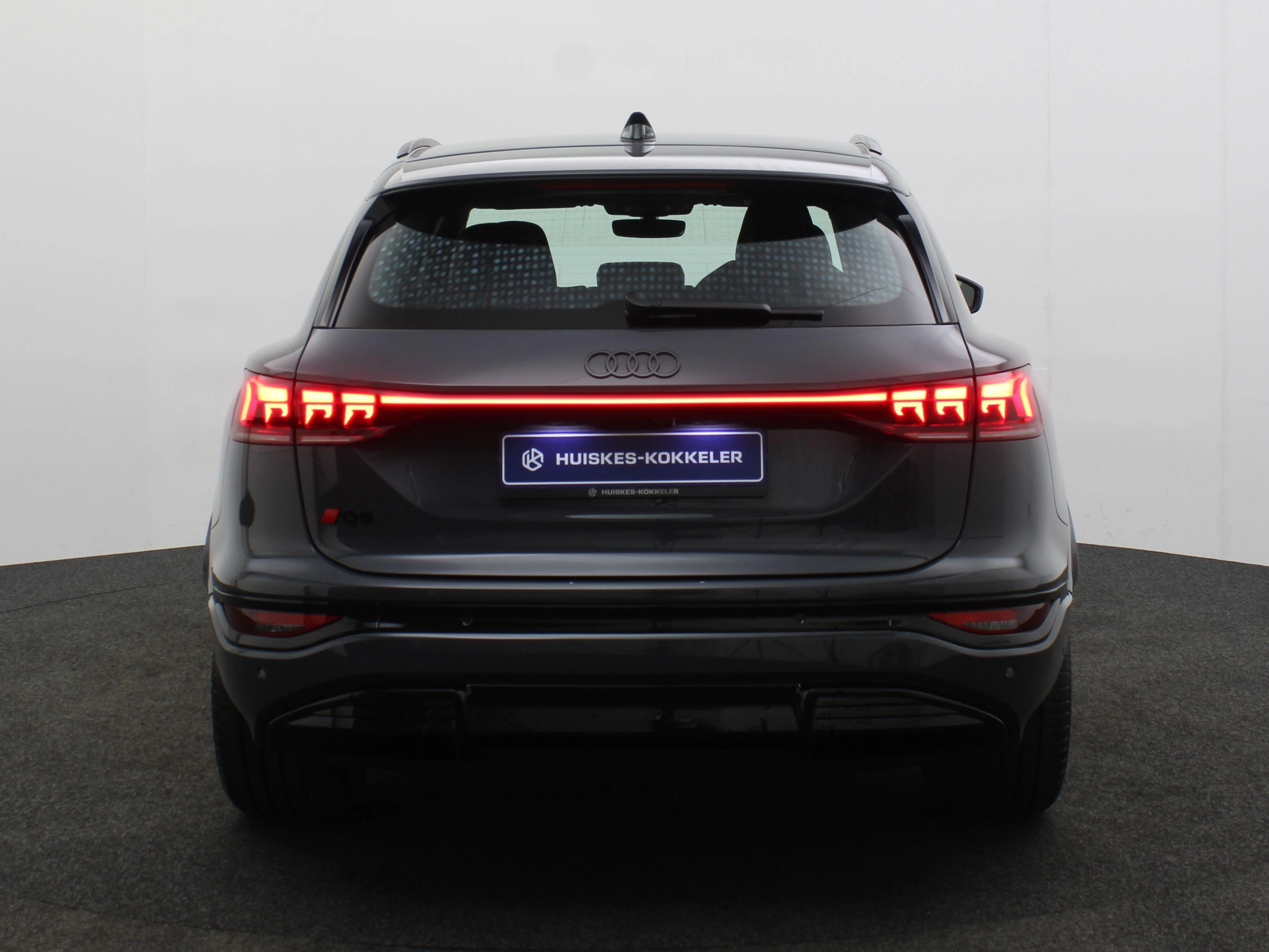 Hoofdafbeelding Audi Q6 e-tron