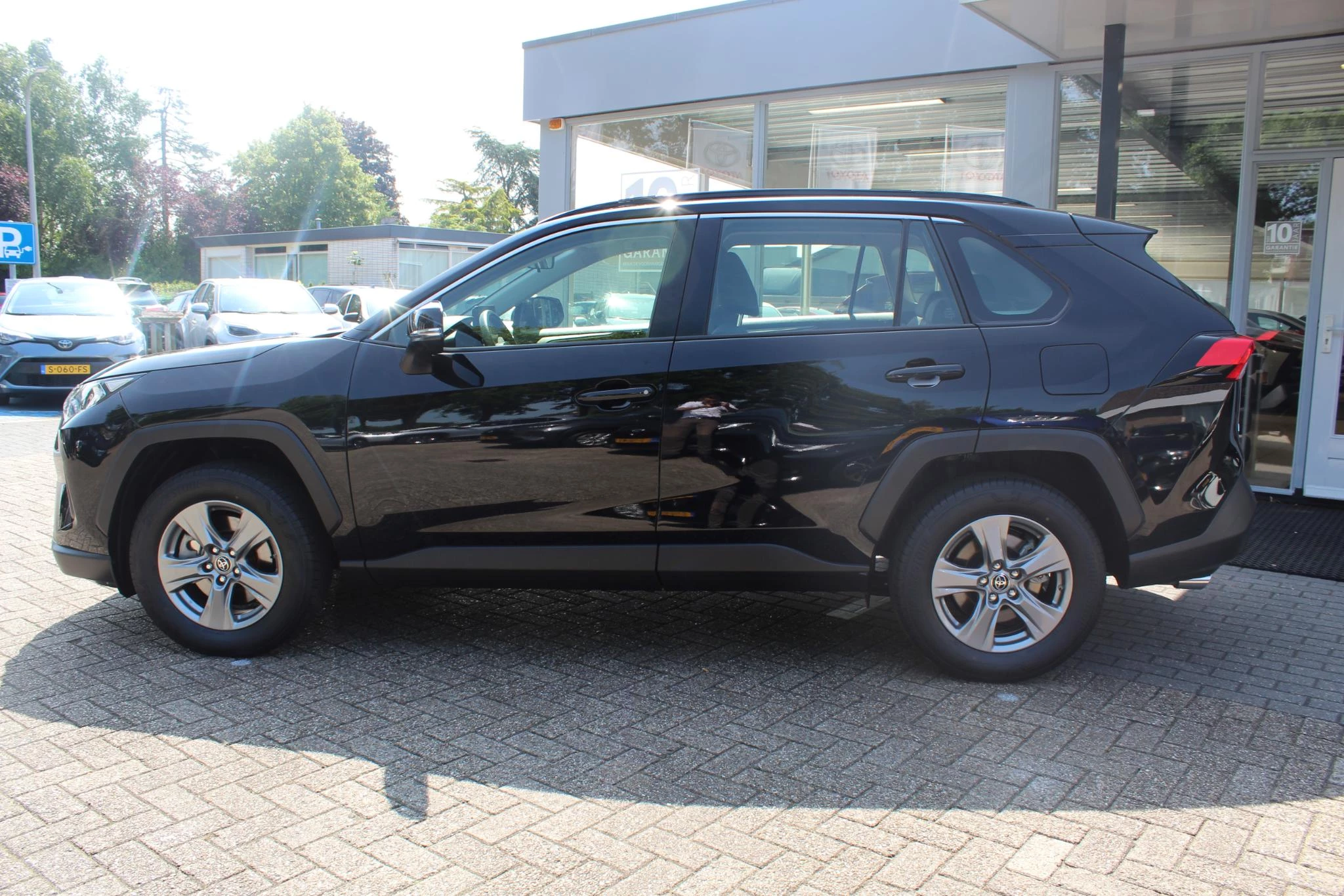 Hoofdafbeelding Toyota RAV4