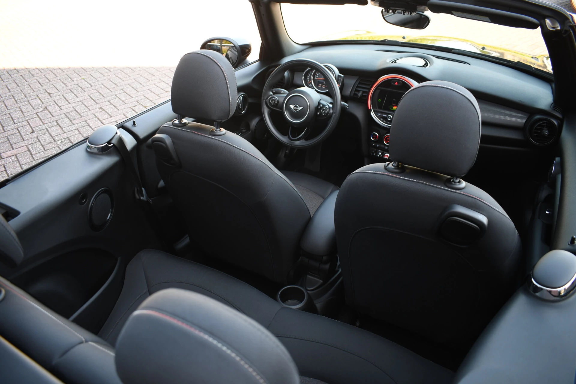 Hoofdafbeelding MINI Cooper Cabrio