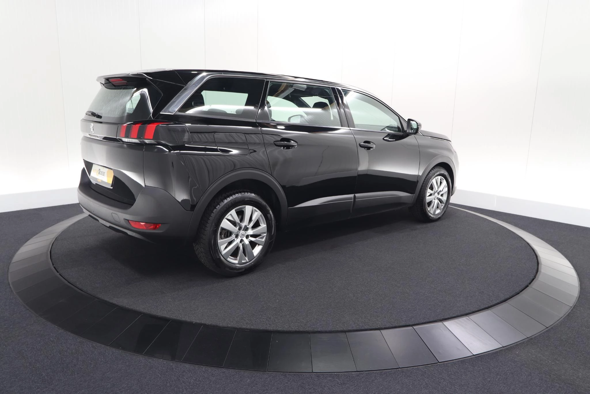 Hoofdafbeelding Peugeot 5008