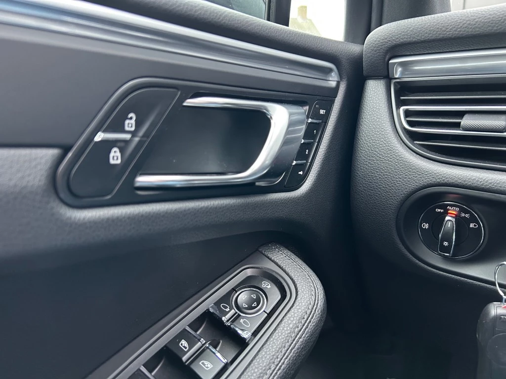 Hoofdafbeelding Porsche Macan