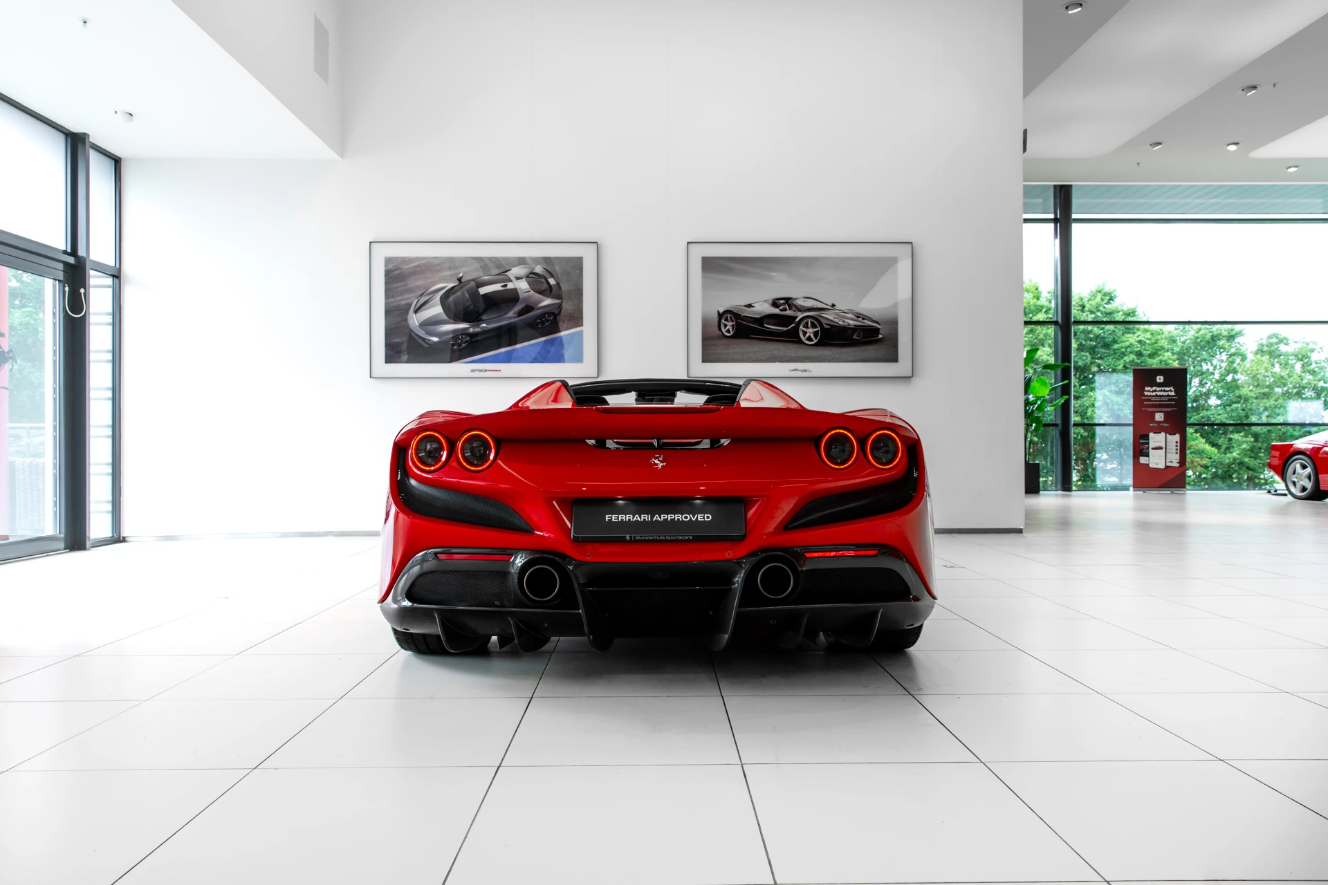Hoofdafbeelding Ferrari F8 Spider