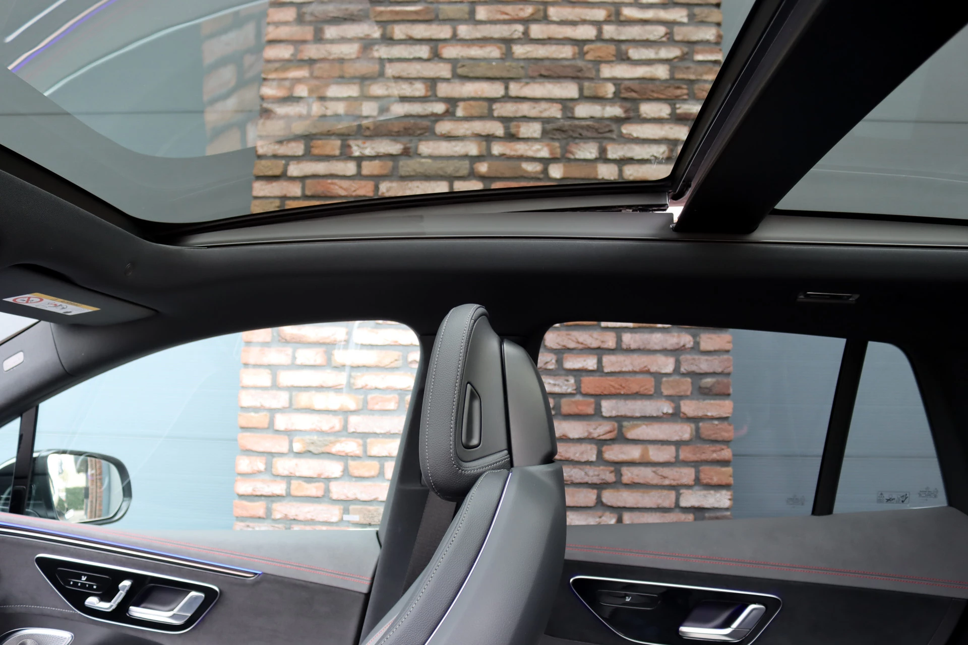 Hoofdafbeelding Mercedes-Benz EQE