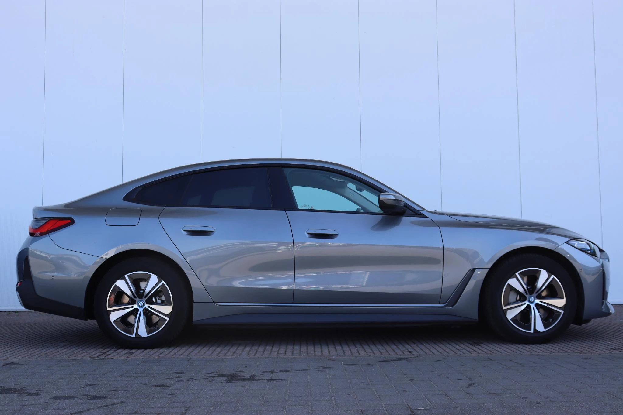 Hoofdafbeelding BMW i4