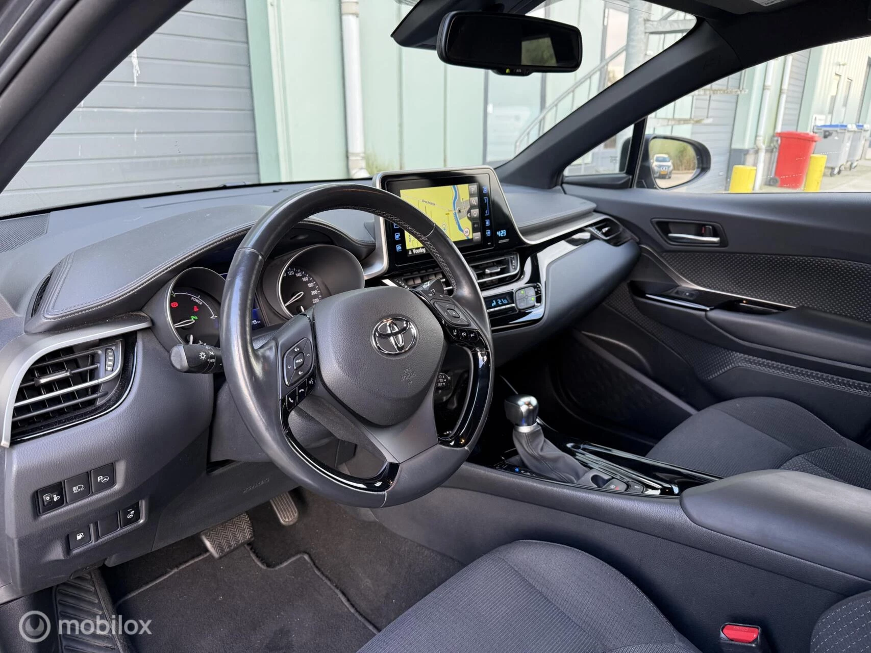 Hoofdafbeelding Toyota C-HR