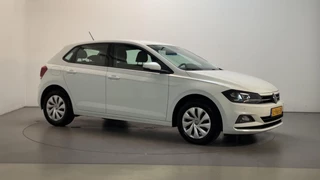 Volkswagen Polo 1.0 TSI Comfortline Business Parkeersensoren Climate Control Navigatie DAB+