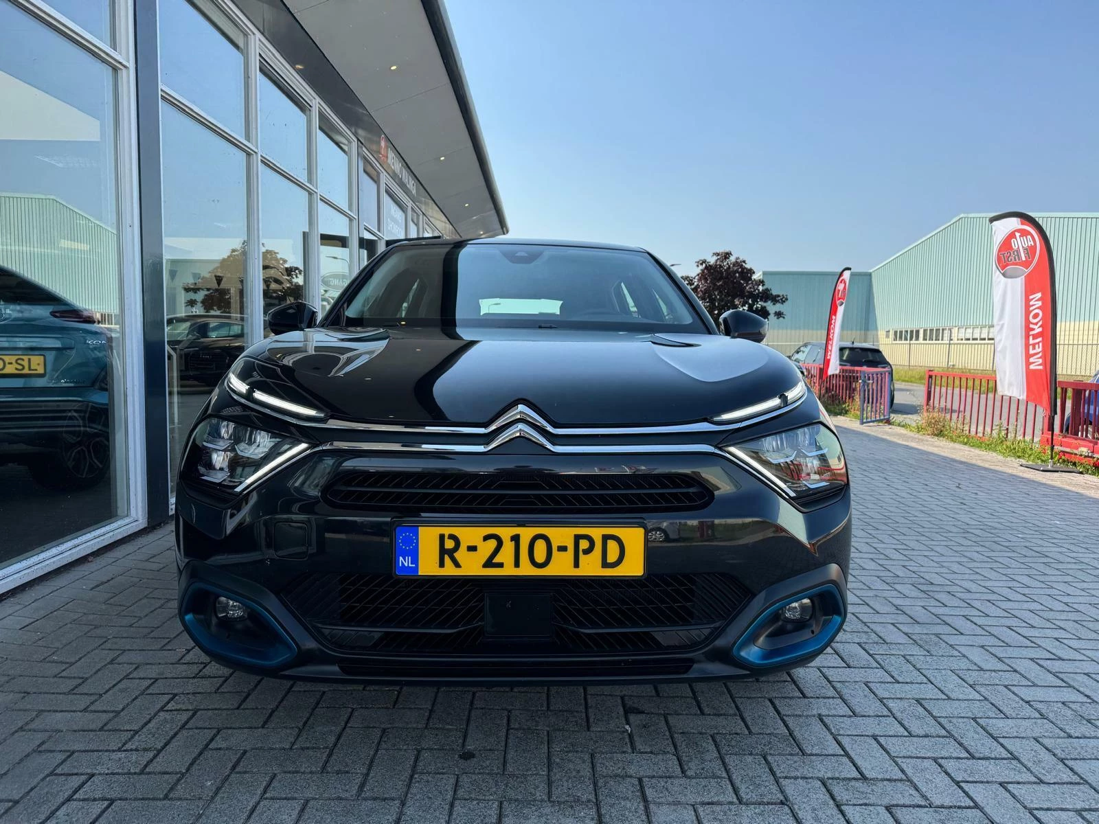Hoofdafbeelding Citroën ë-C4