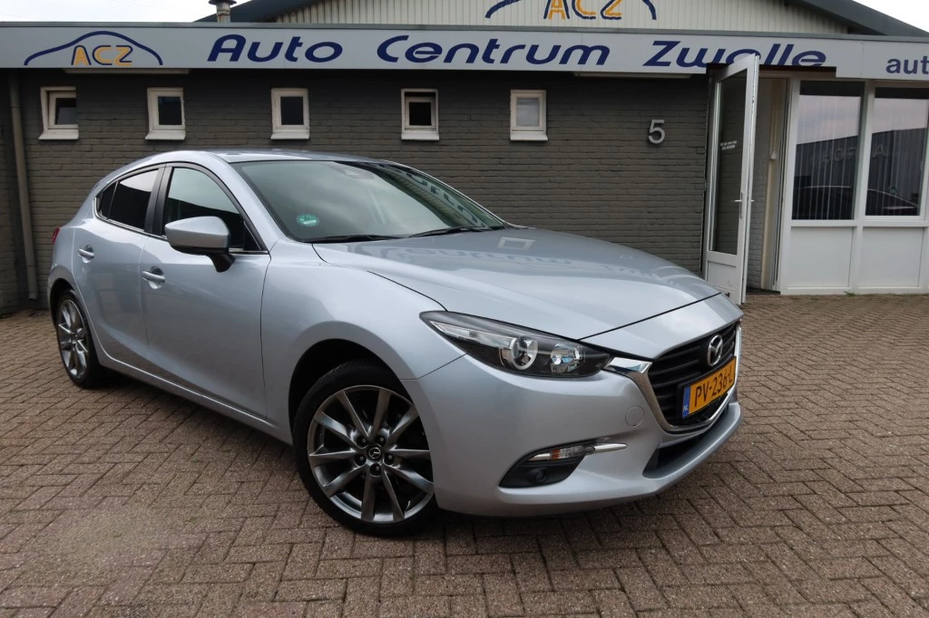 Hoofdafbeelding Mazda 3