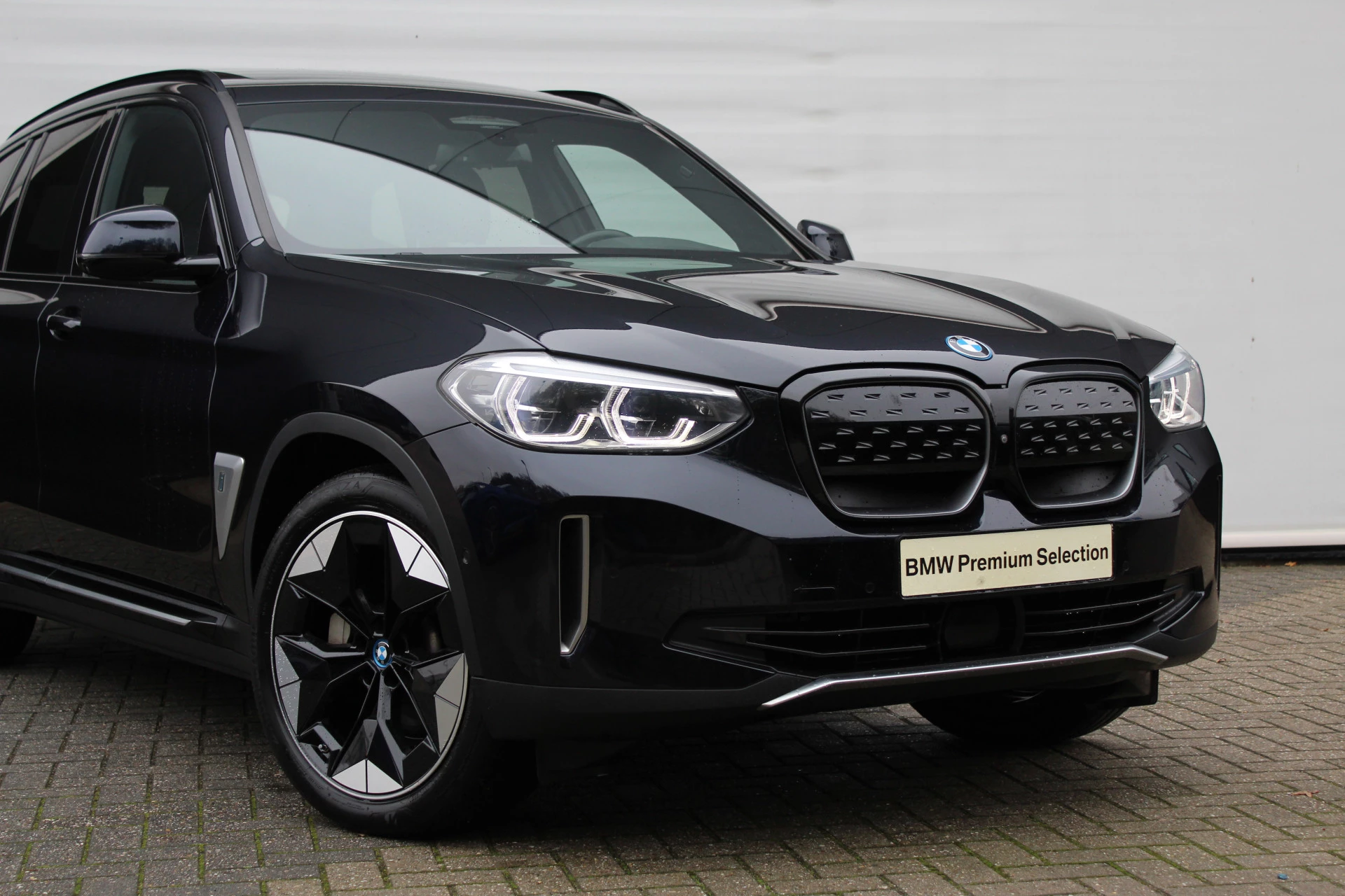 Hoofdafbeelding BMW iX3