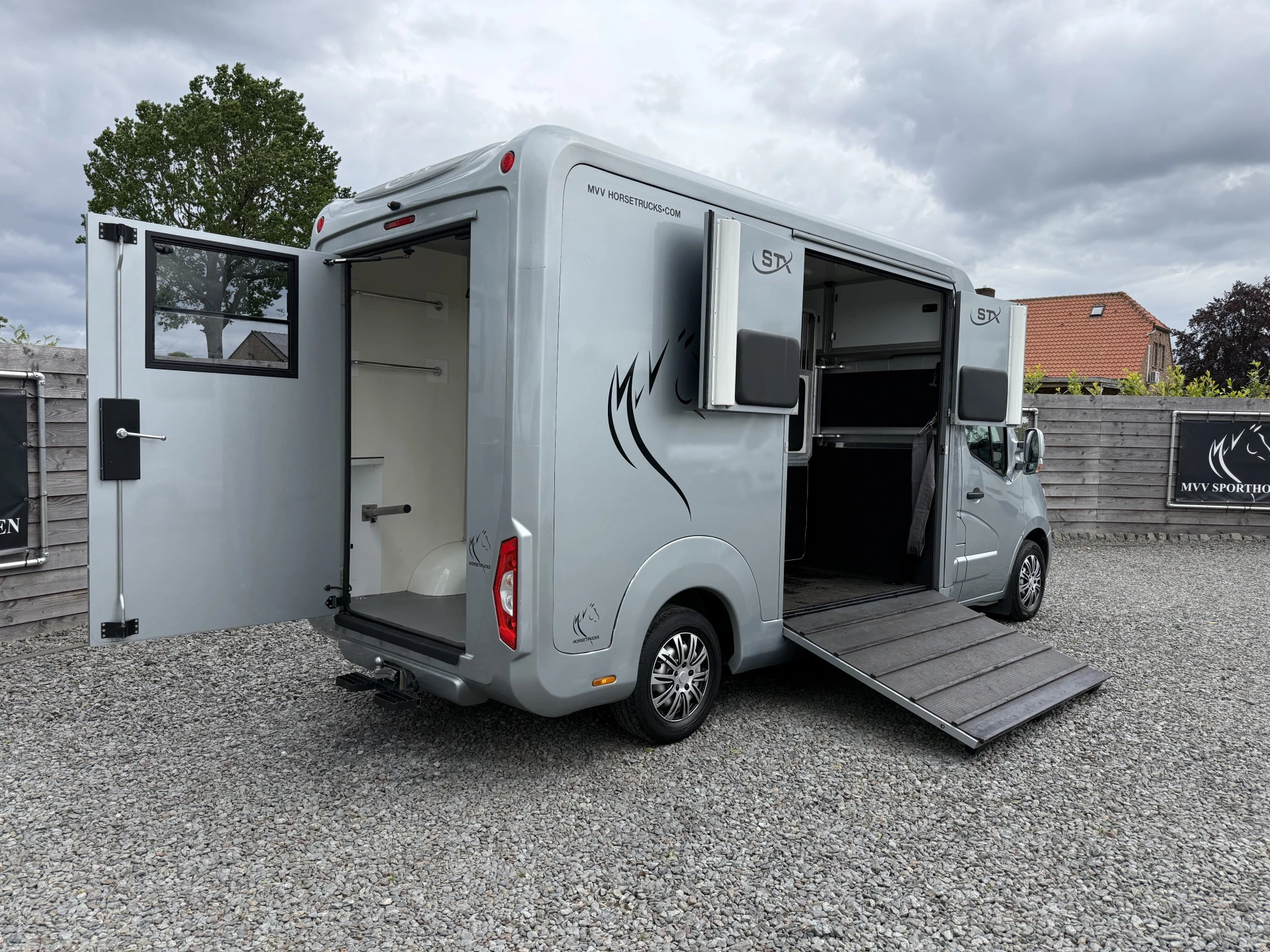 Hoofdafbeelding Opel Movano