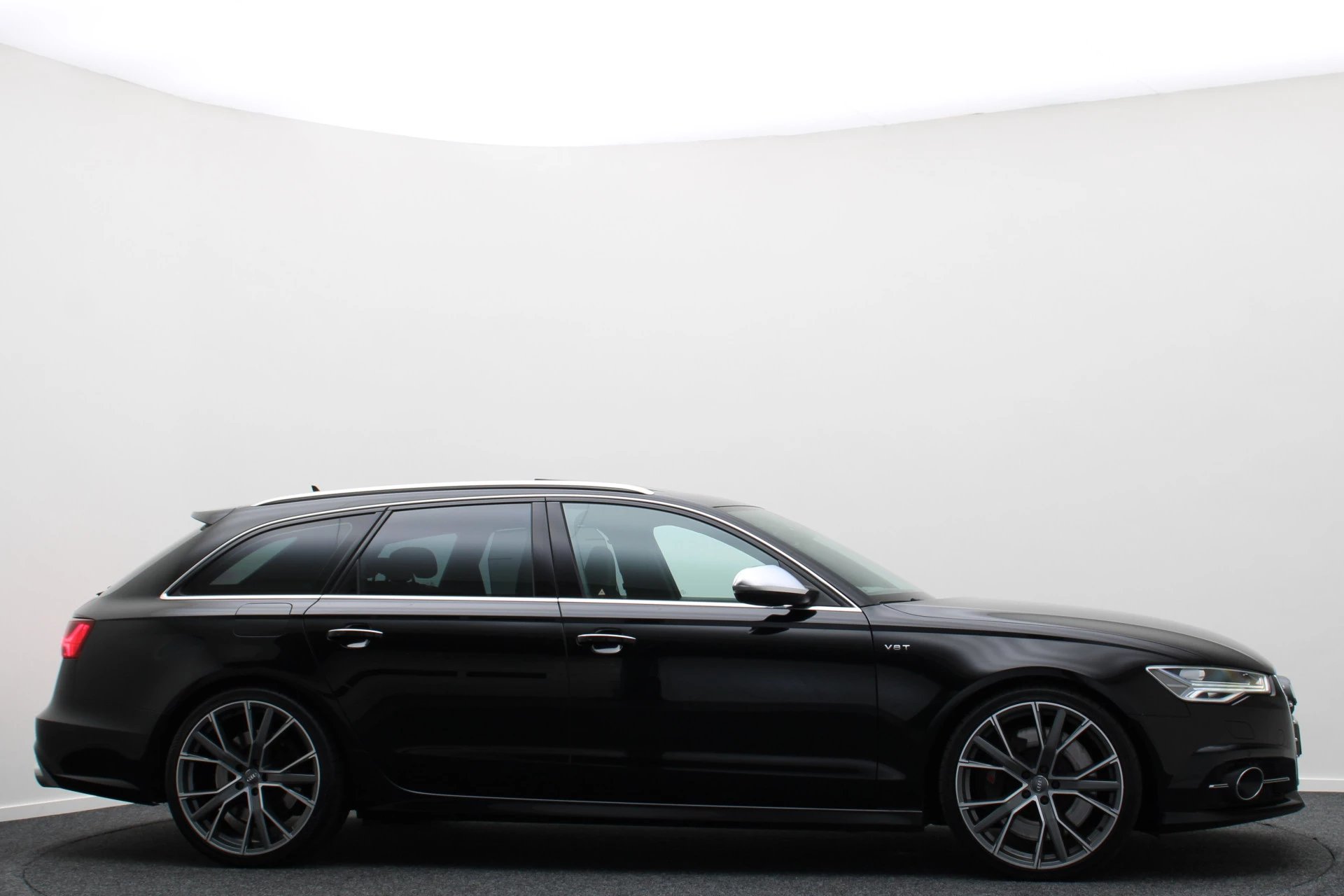 Hoofdafbeelding Audi S6