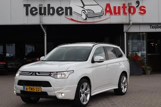 Mitsubishi Outlander 2.0 Instyle 7 Persoons, Stoelverwarming, Climate control, Cruise control, Schuif- kanteldak, Trekhaak, Camera