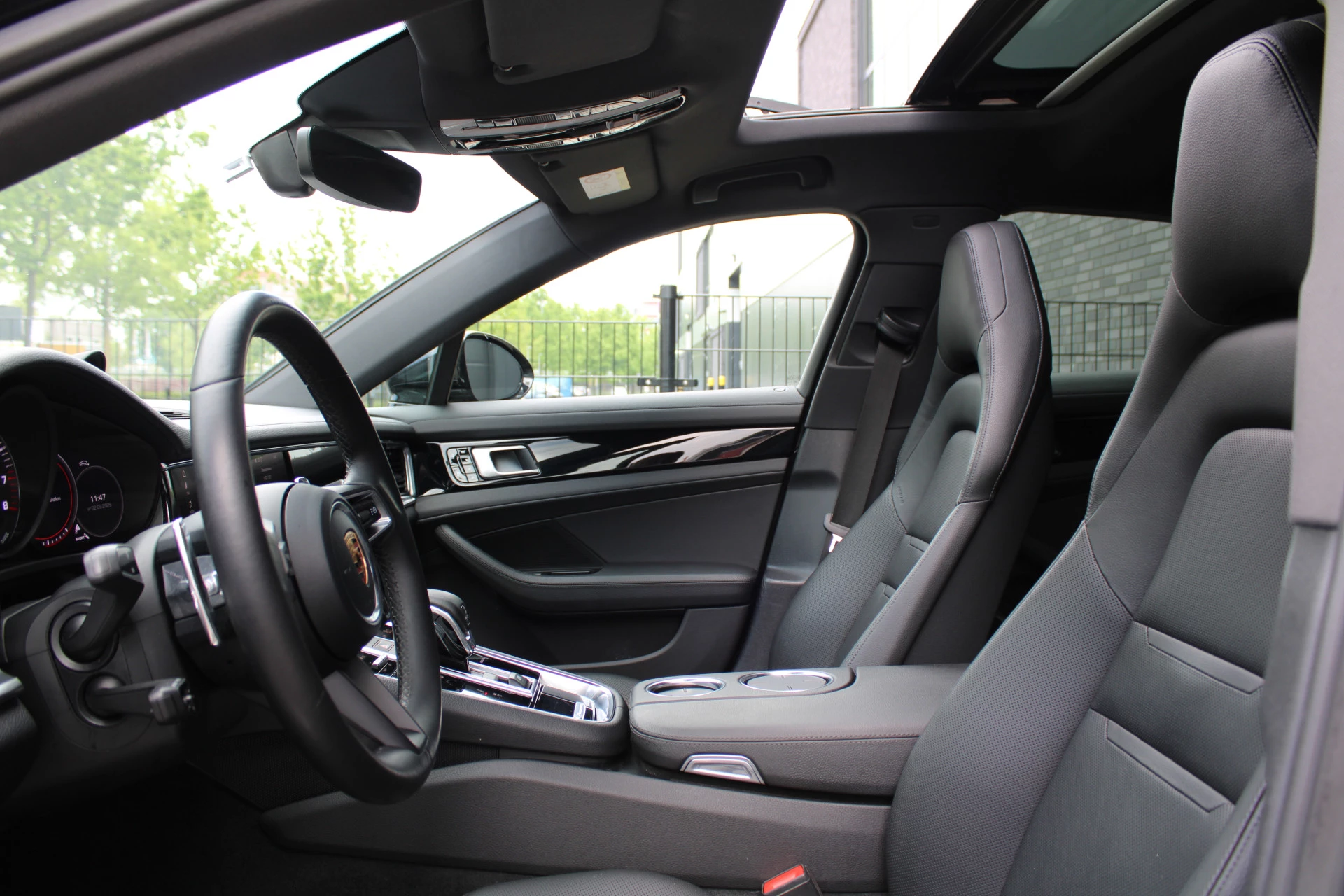 Hoofdafbeelding Porsche Panamera