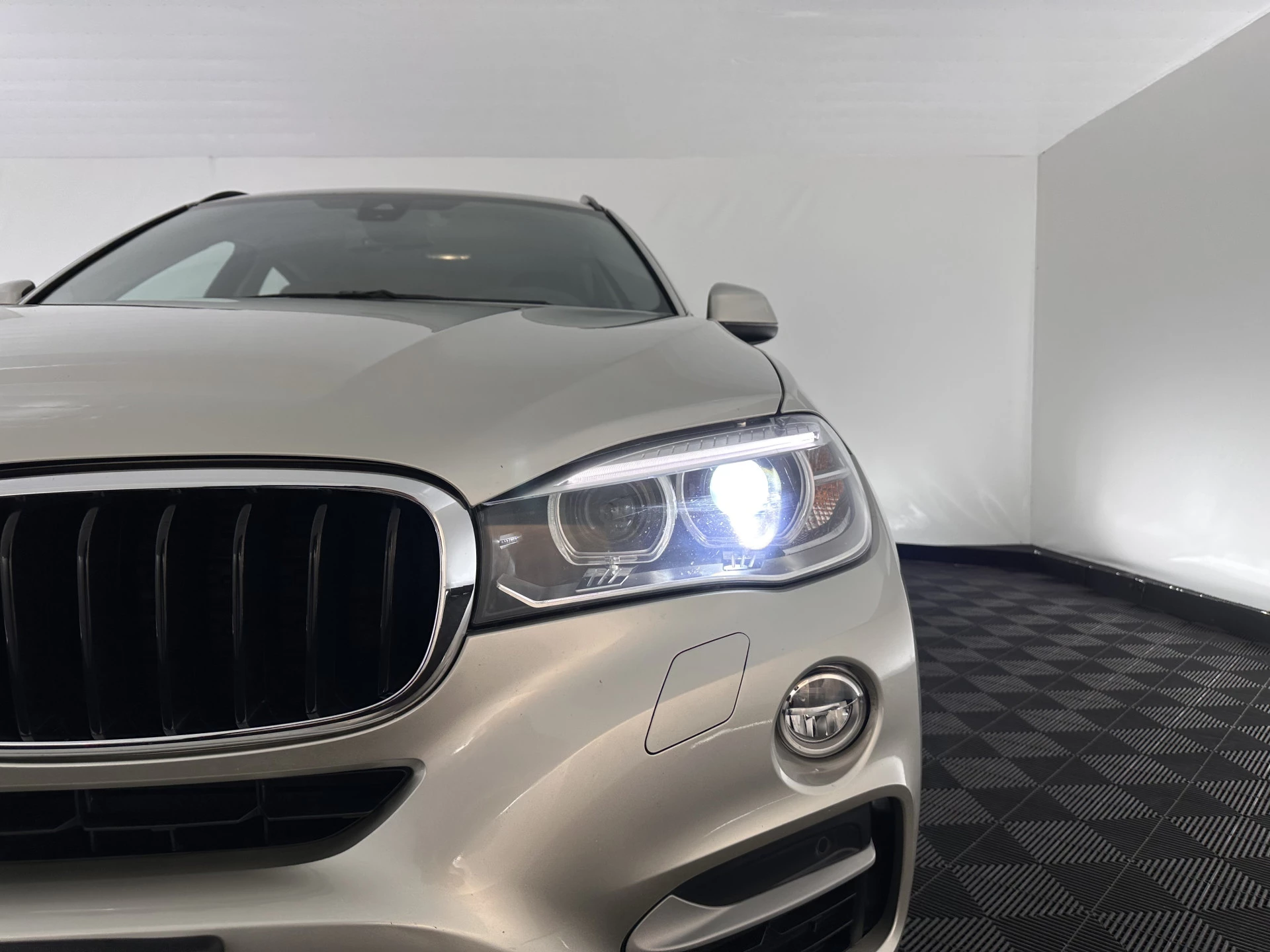 Hoofdafbeelding BMW X6