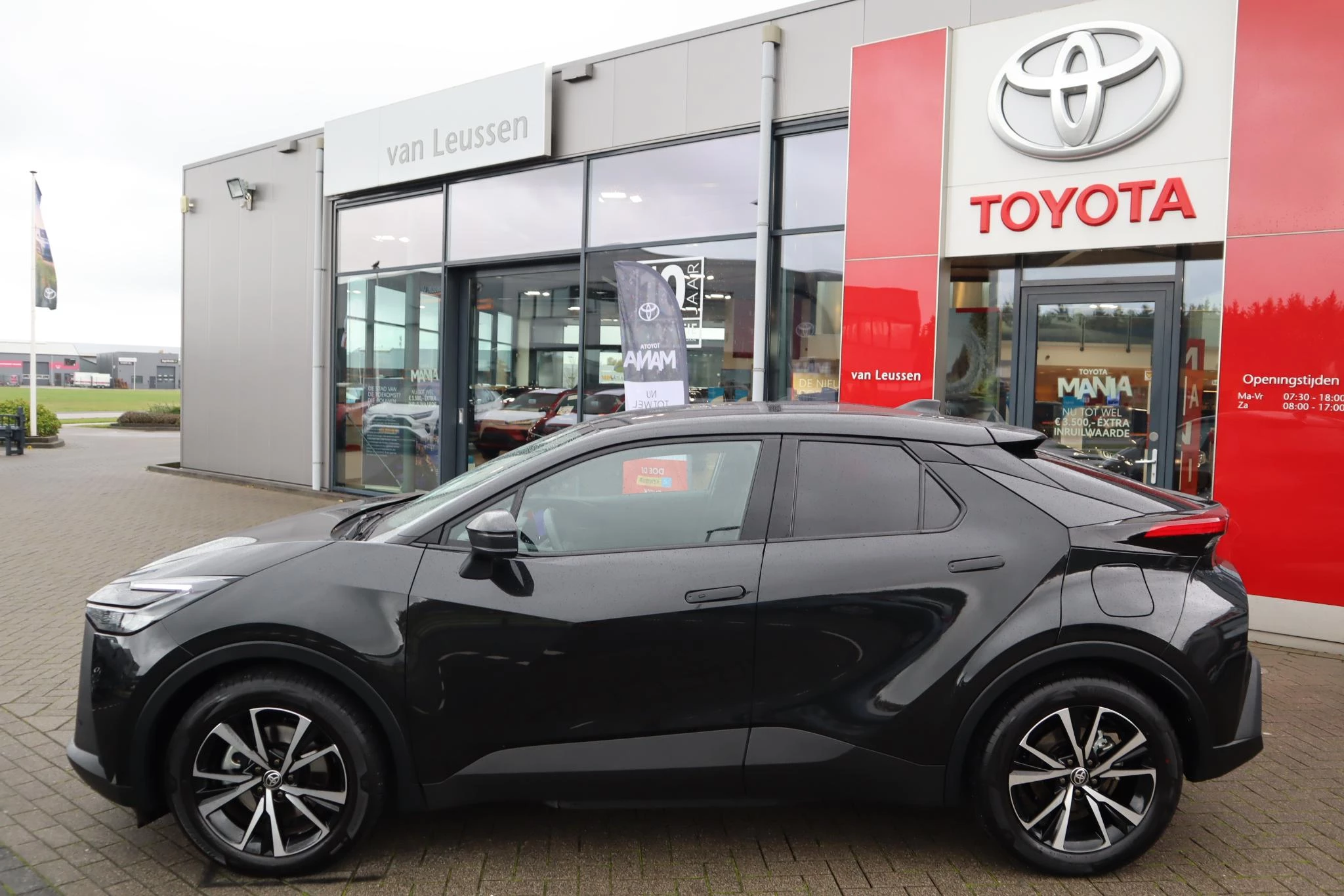 Hoofdafbeelding Toyota C-HR