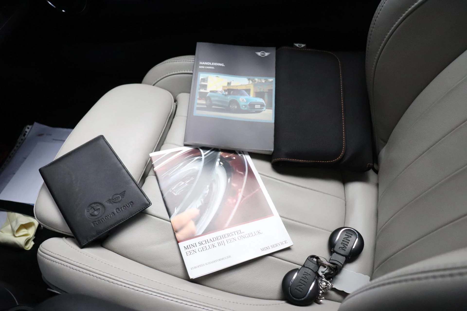 Hoofdafbeelding MINI Cooper S Cabrio