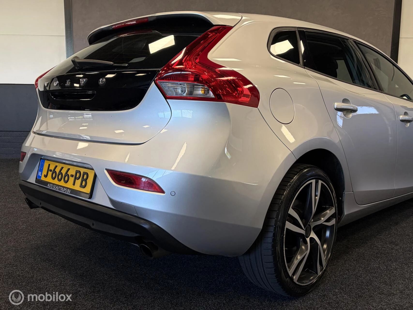 Hoofdafbeelding Volvo V40