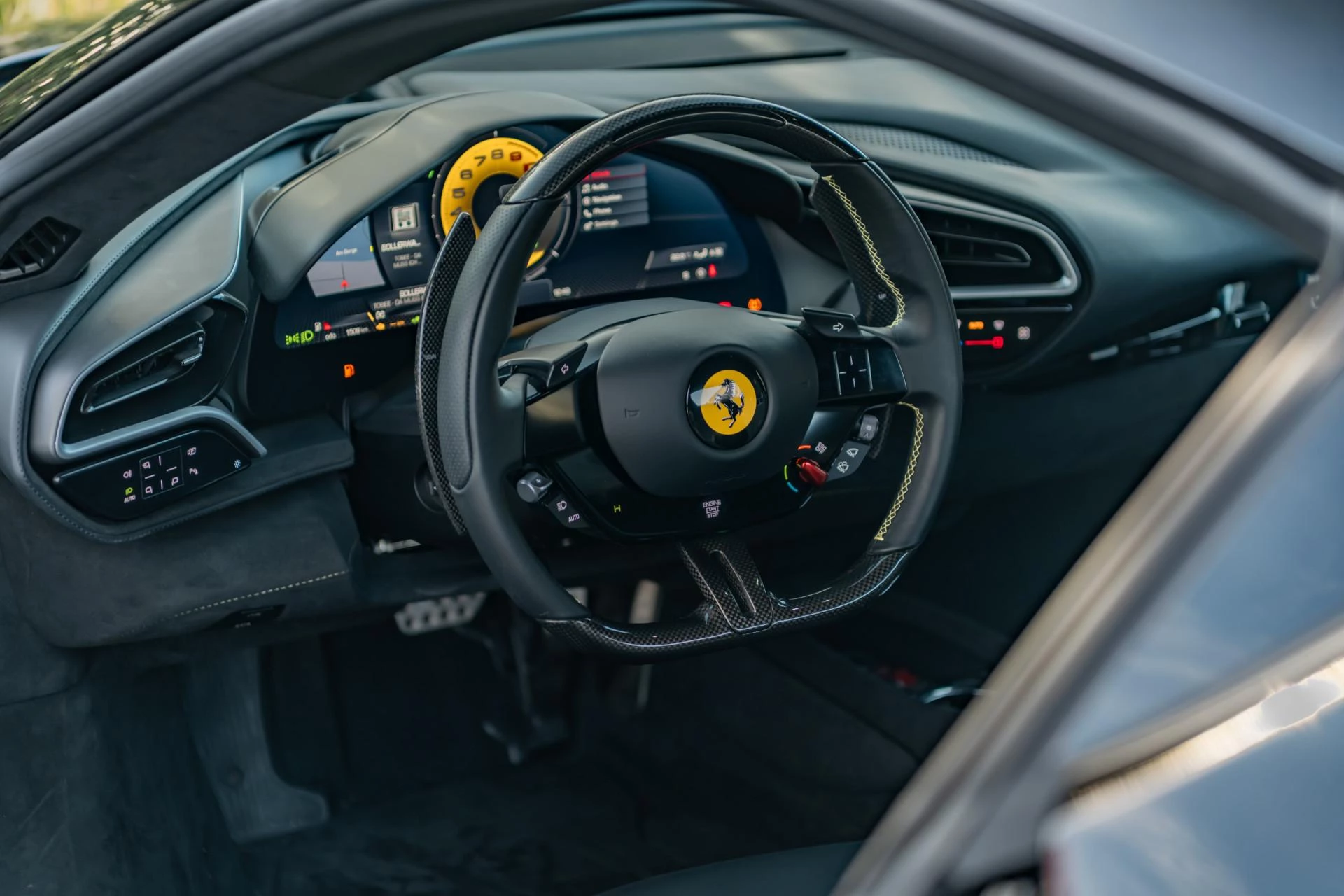 Hoofdafbeelding Ferrari 296