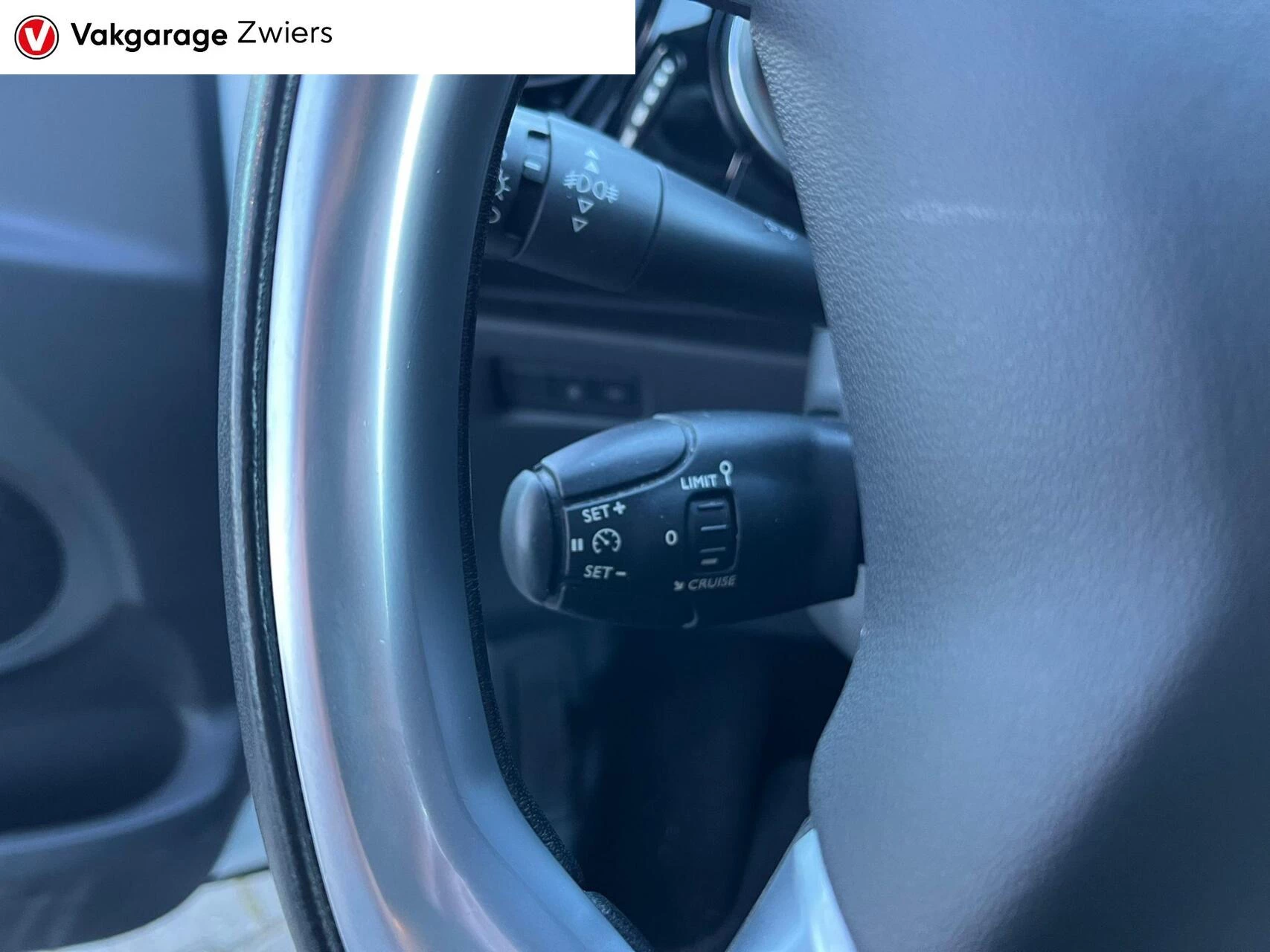 Hoofdafbeelding DS DS 3