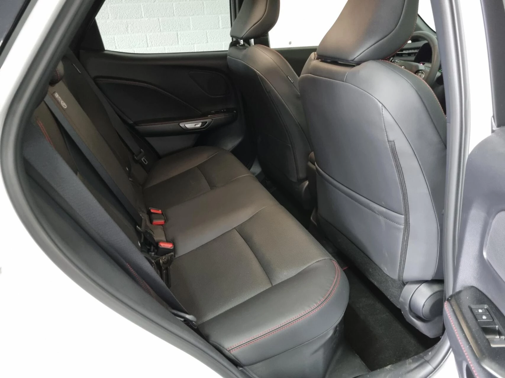 Hoofdafbeelding Lexus LBX