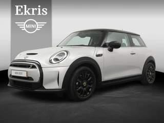 Hoofdafbeelding MINI Electric Mini Electric Business Edition 33 kWh | Parkeersensoren | NAVI |