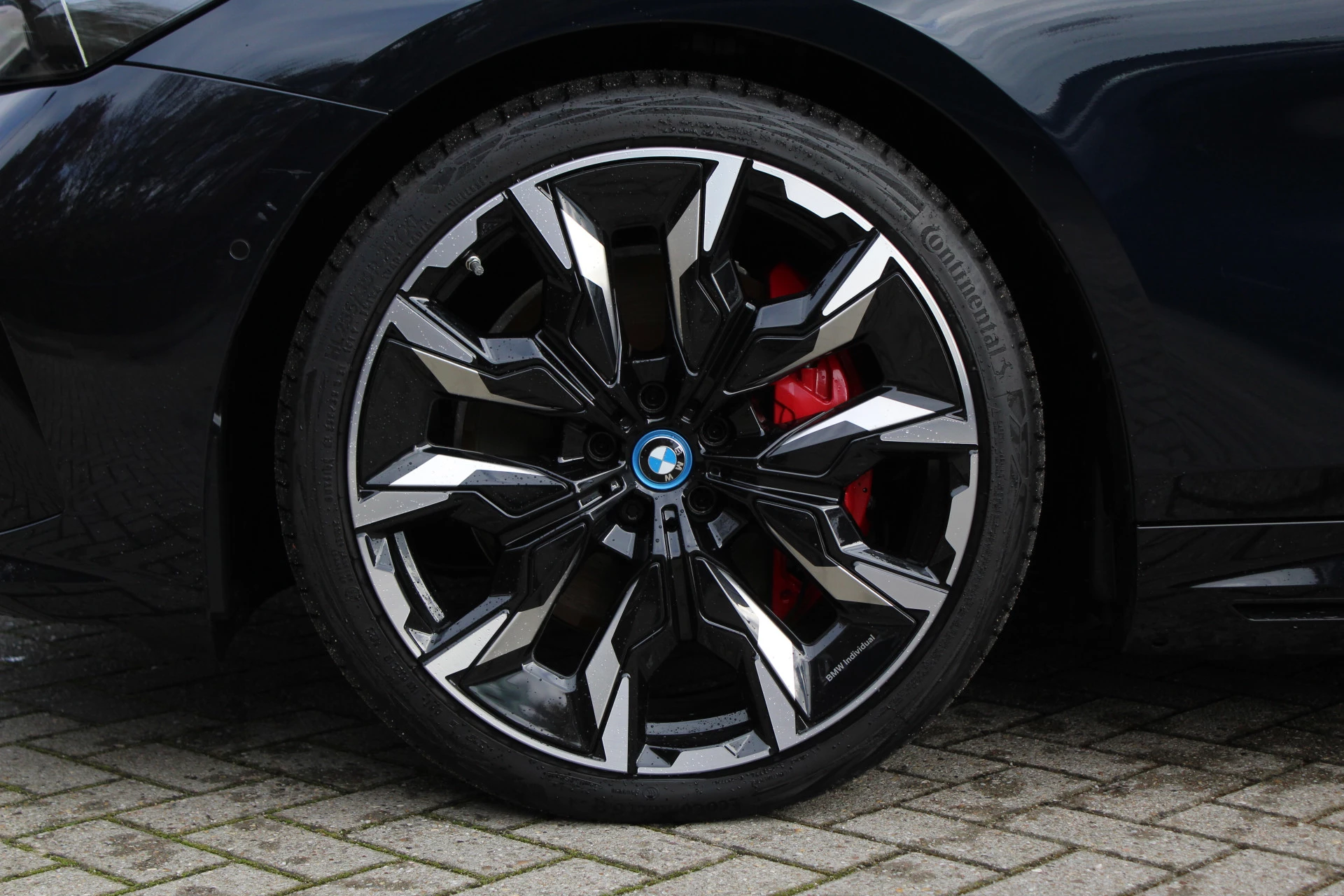 Hoofdafbeelding BMW i5