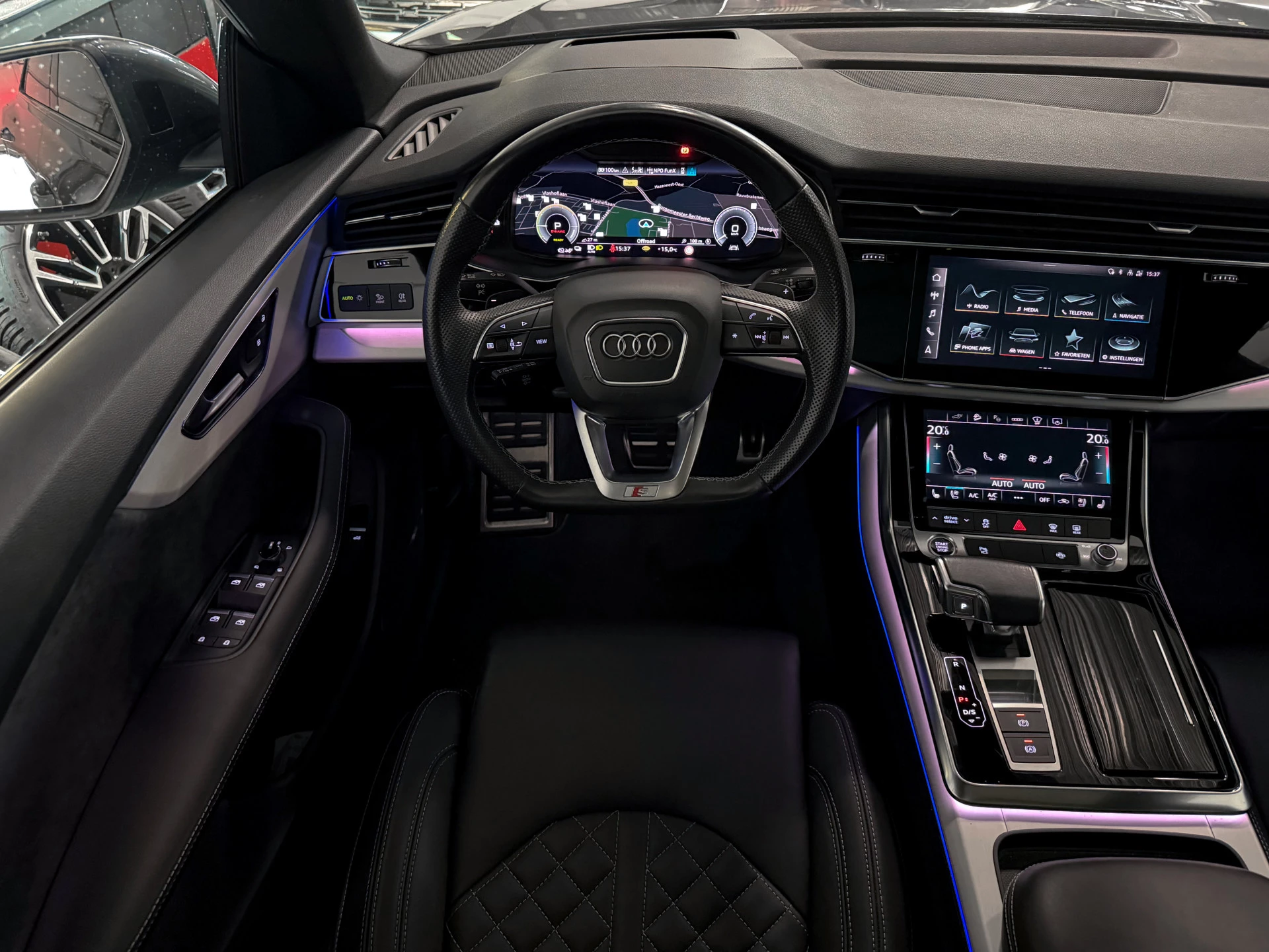 Hoofdafbeelding Audi Q8