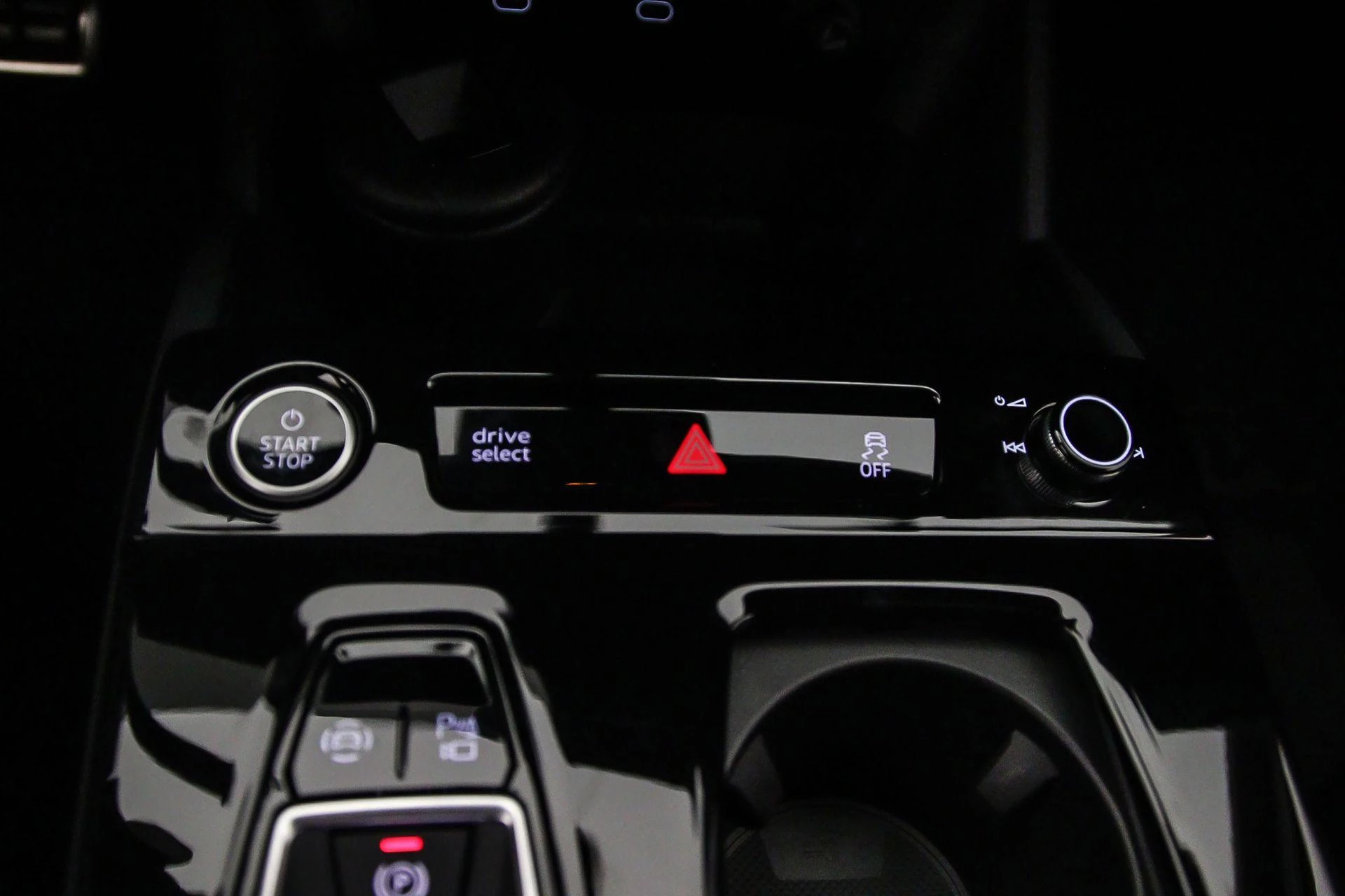 Hoofdafbeelding Audi Q6 e-tron
