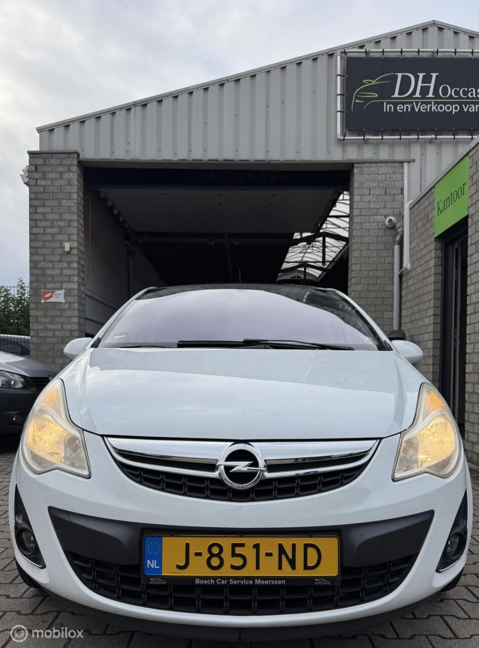 Hoofdafbeelding Opel Corsa
