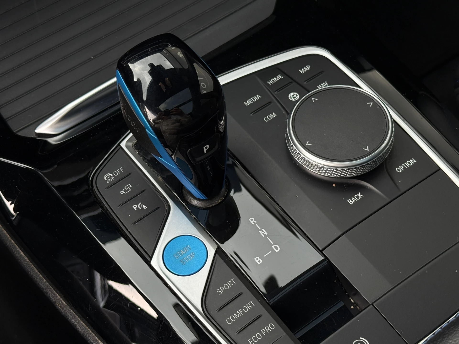 Hoofdafbeelding BMW iX3