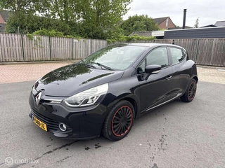 Renault Clio 0.9 TCe Expression 2013 Hatchback Sport