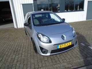 Hoofdafbeelding Renault Twingo Renault Twingo 1.2-16V COLLECTION
