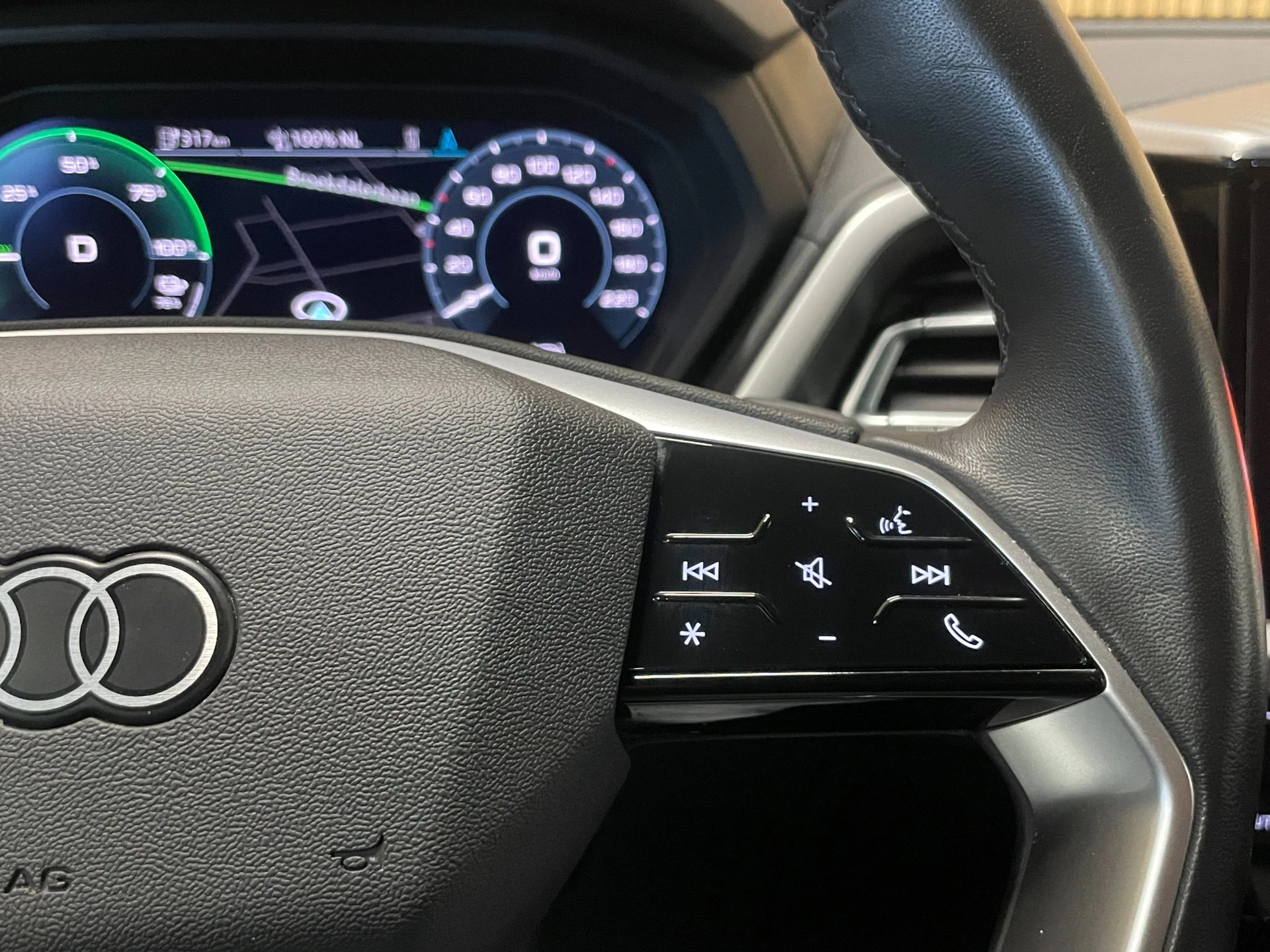 Hoofdafbeelding Audi Q4 e-tron