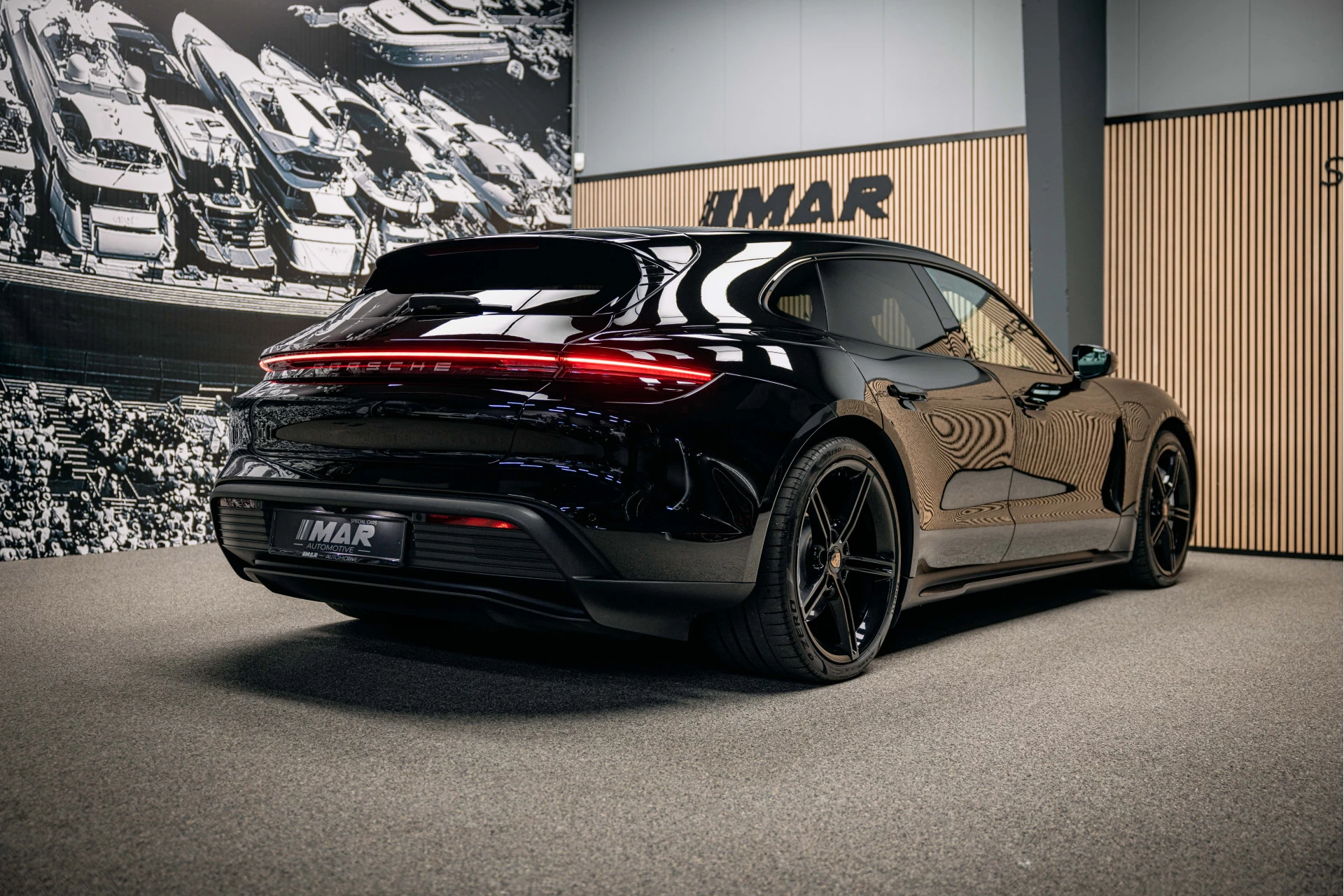 Hoofdafbeelding Porsche Taycan