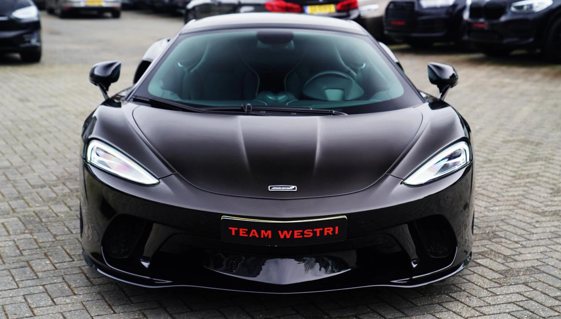 Hoofdafbeelding McLaren GT