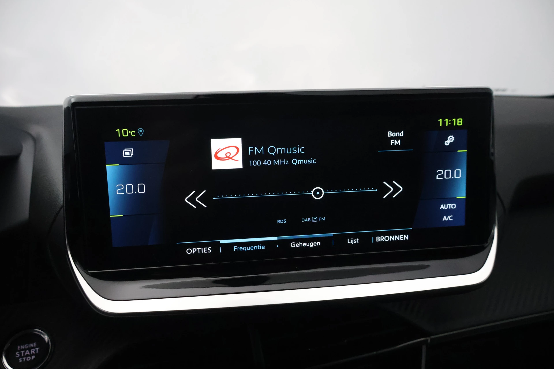 Hoofdafbeelding Peugeot e-208