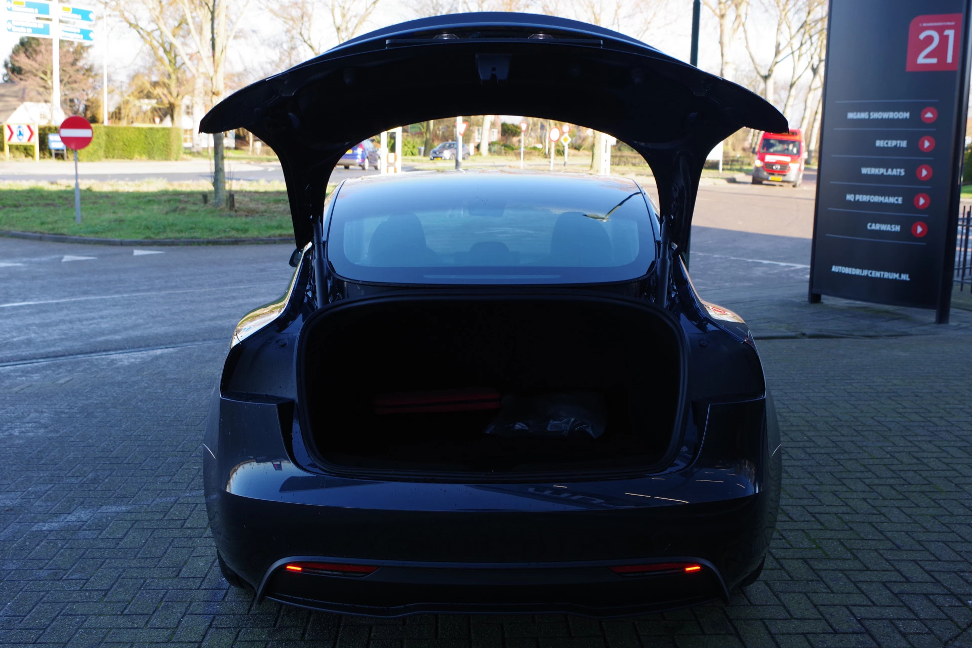 Hoofdafbeelding Tesla Model 3
