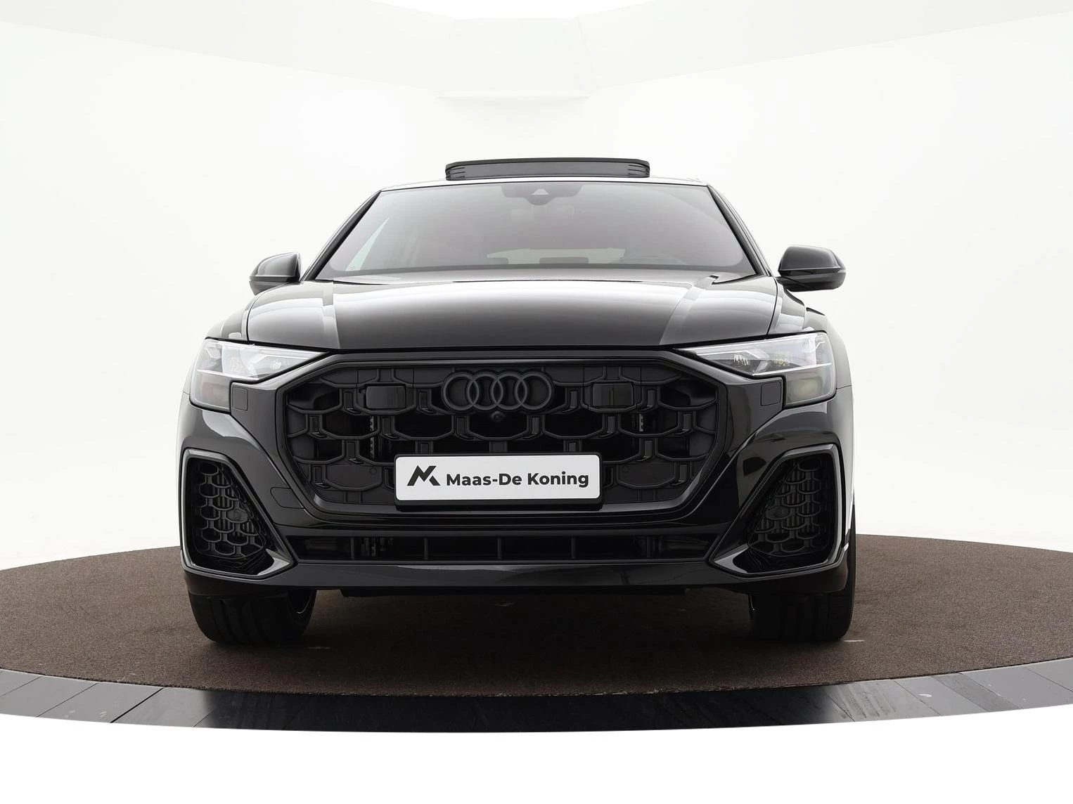 Hoofdafbeelding Audi Q8
