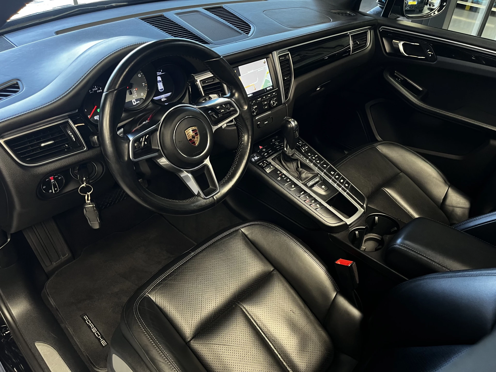 Hoofdafbeelding Porsche Macan