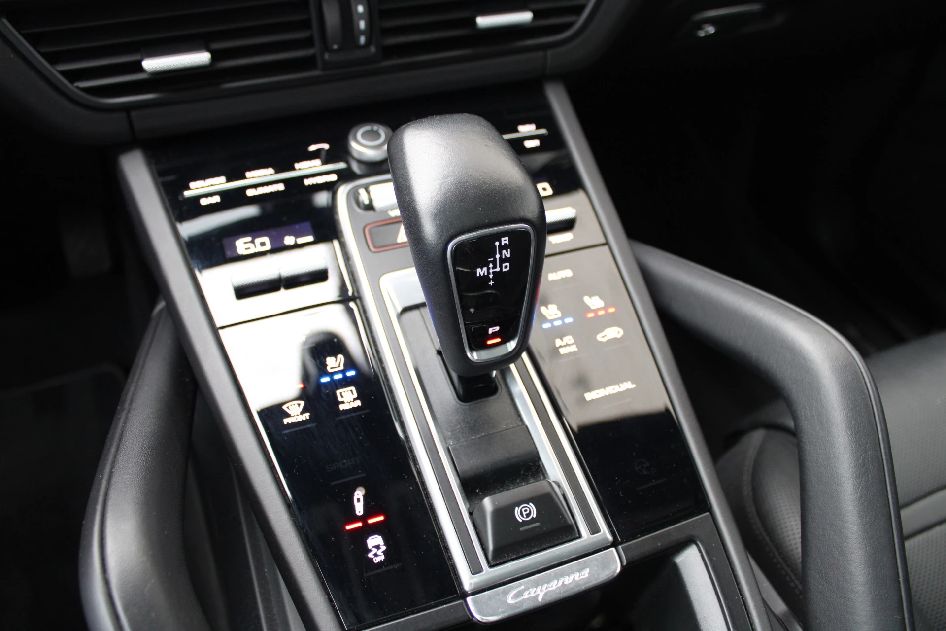 Hoofdafbeelding Porsche Cayenne