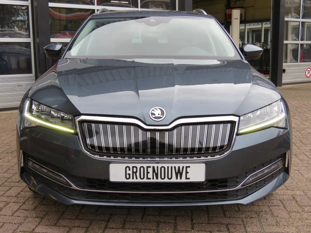 Hoofdafbeelding Škoda Superb