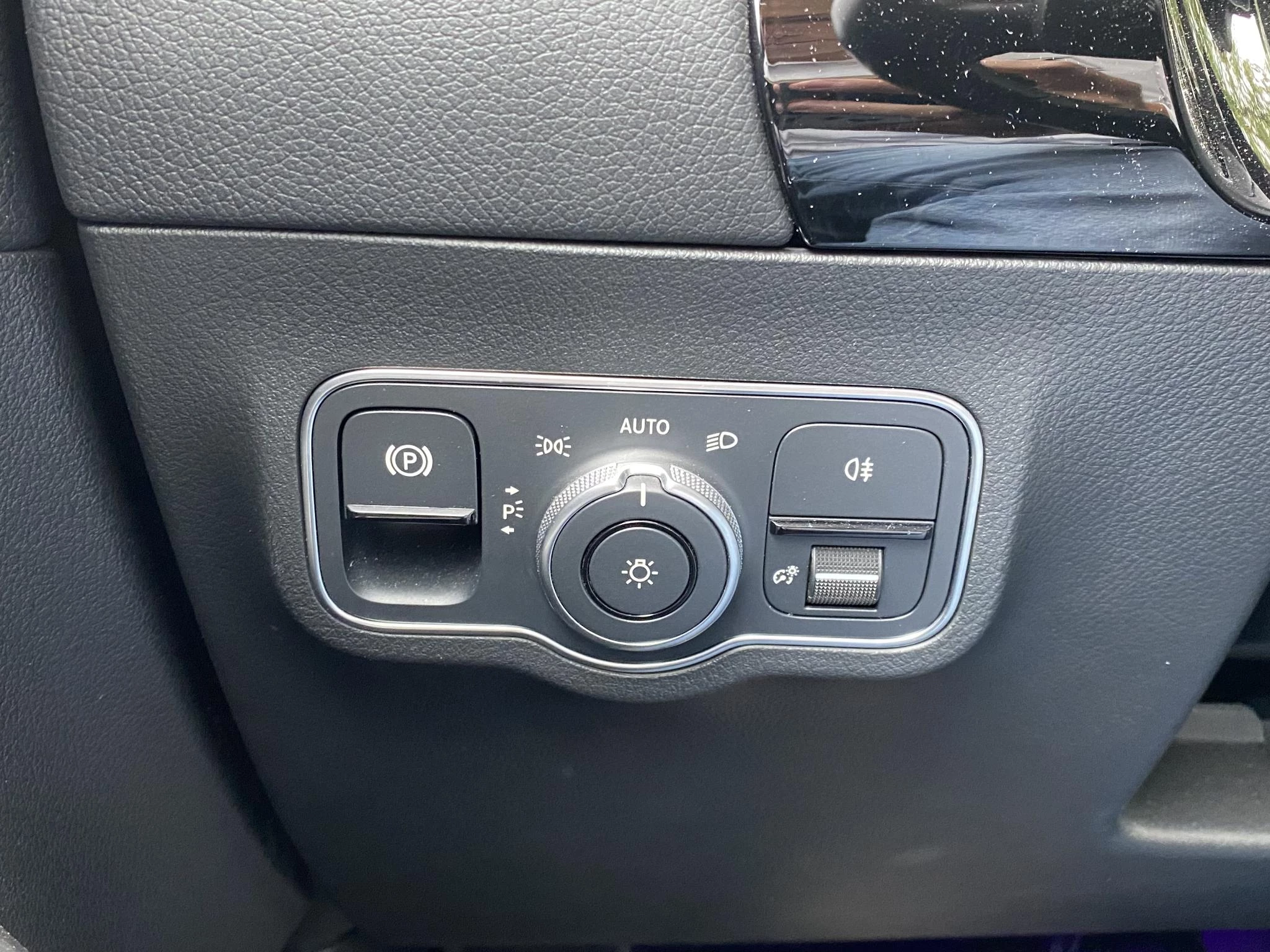 Hoofdafbeelding Mercedes-Benz EQA