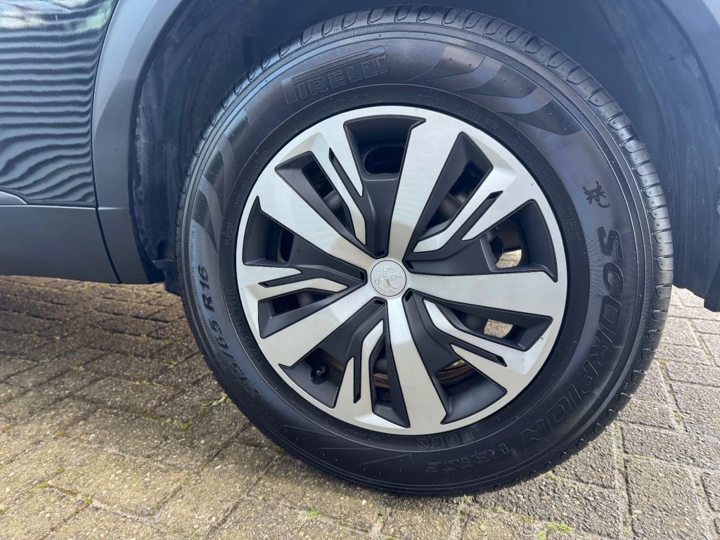 Hoofdafbeelding Peugeot 2008