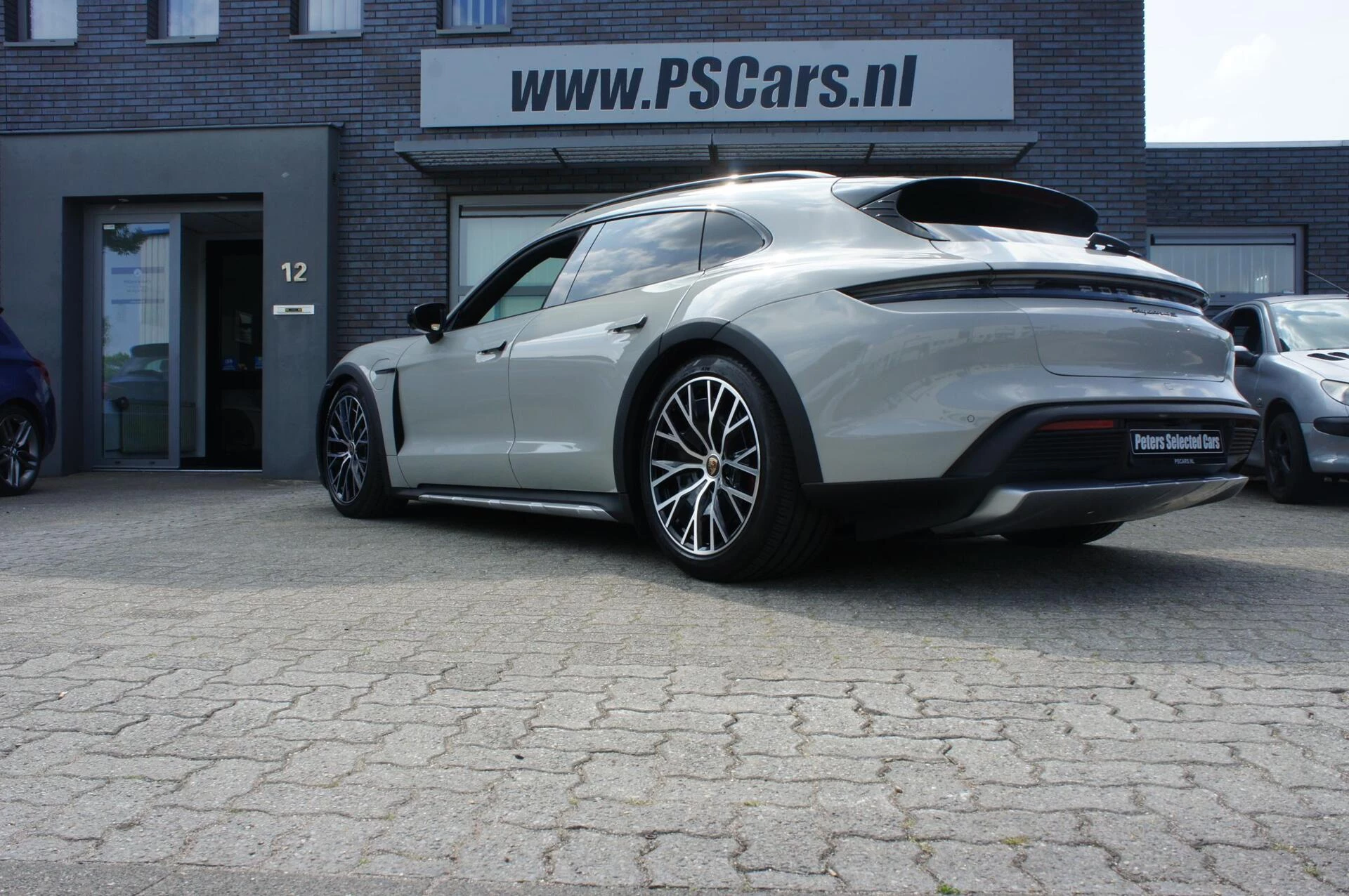 Hoofdafbeelding Porsche Taycan