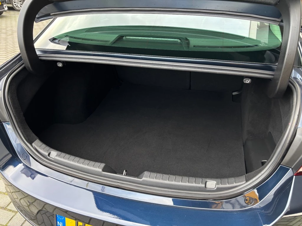 Hoofdafbeelding Mazda 3