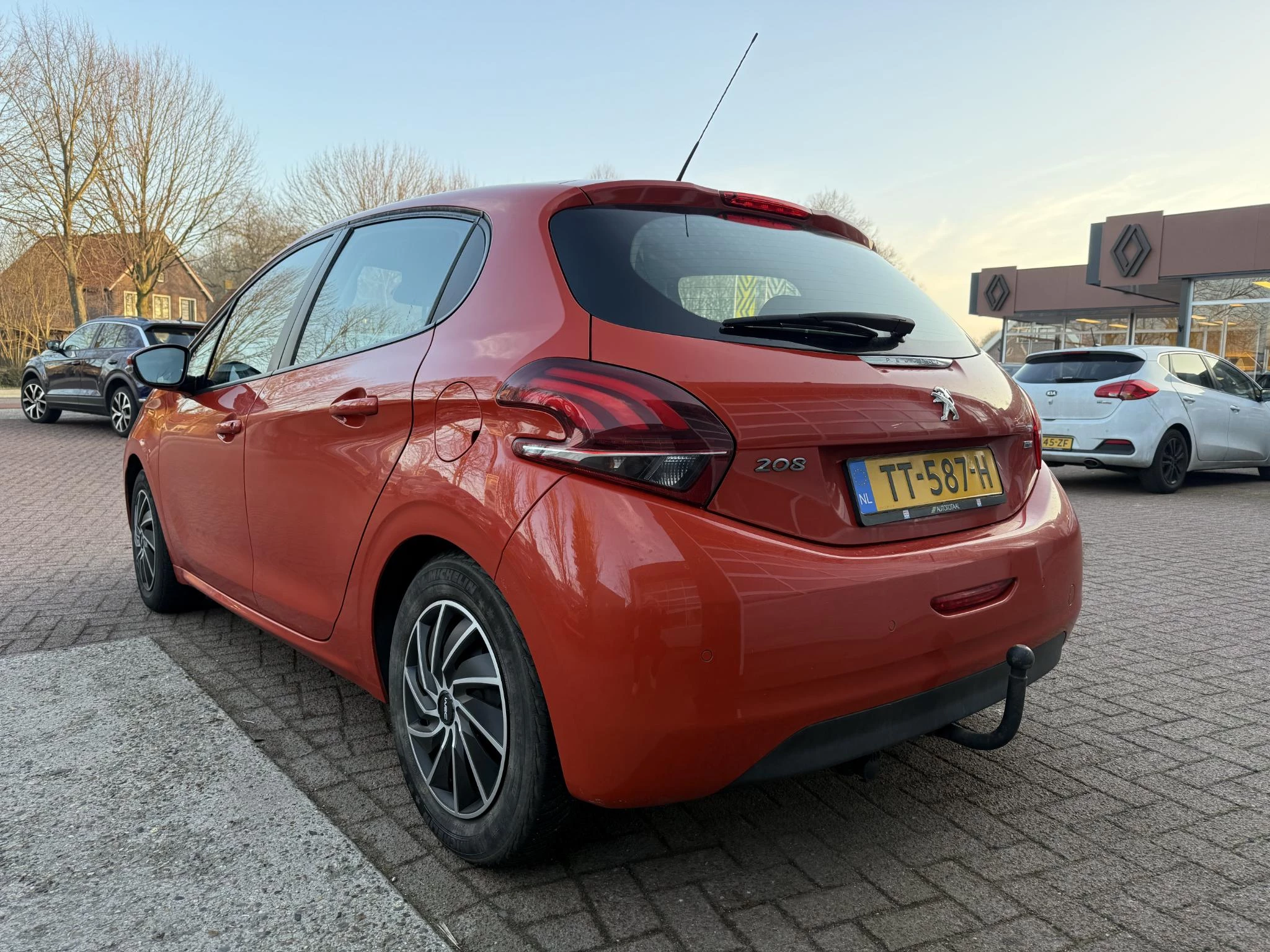 Hoofdafbeelding Peugeot 208